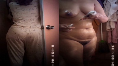 Sexy Housewife Takes A Quick Shower Naked Mms Pron