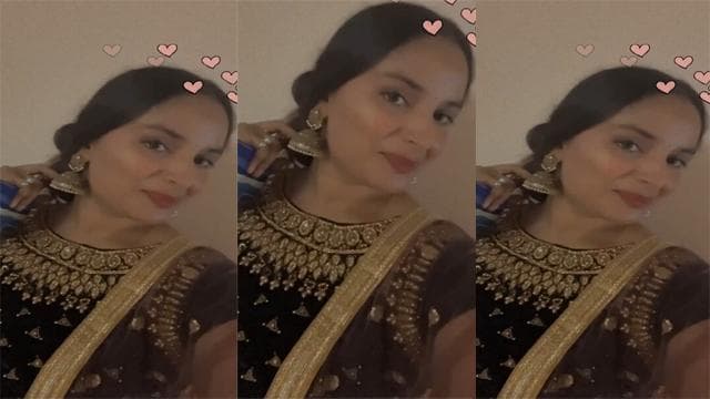 Young Indian Wife Showing Asshole Fingering